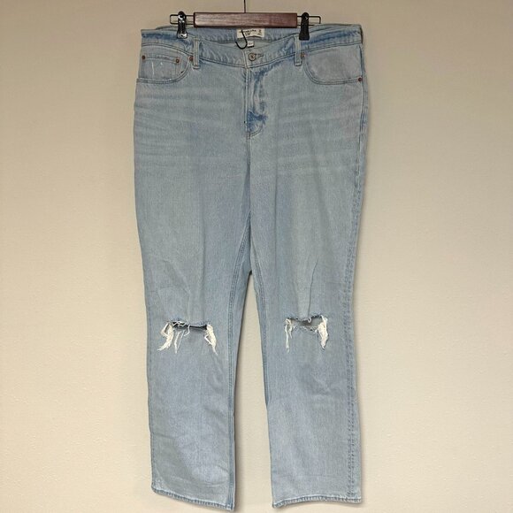 Abercrombie Curve Love Baggy Jean - Picture 4 of 13